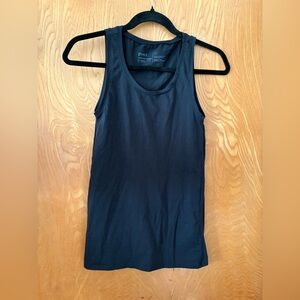 Pact Black Tank Top S